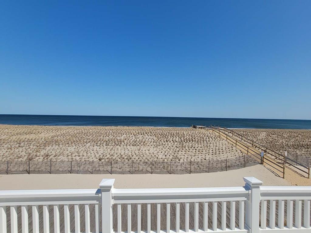 Lavallette NJ  Oceanfront Vacation Rental 143001