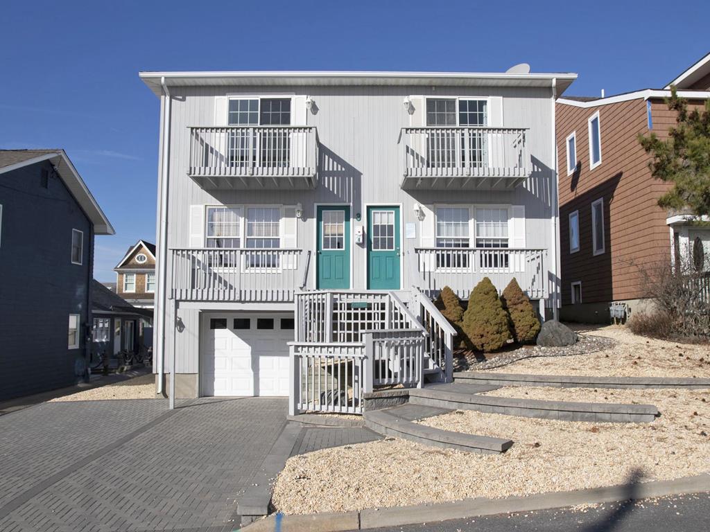 Lavallette NJ  Oceanside Vacation Rental  updated on 2026-09-15 11:46:33