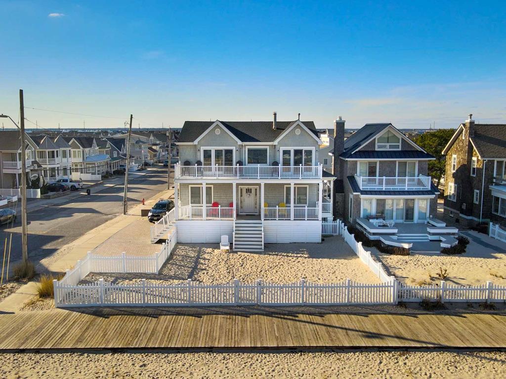 Lavallette NJ  Oceanfront Vacation Rental  updated on 2026-09-14 10:45:46