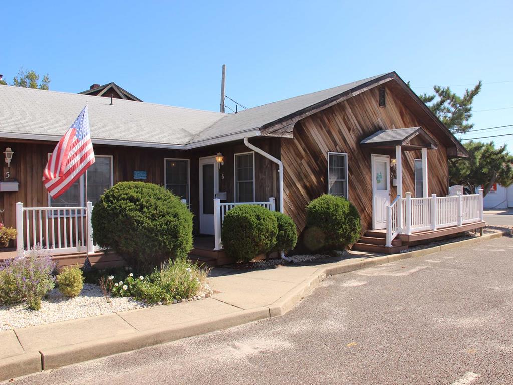 Lavallette NJ  Oceanside Vacation Rental  updated on 2026-09-24 08:18:14