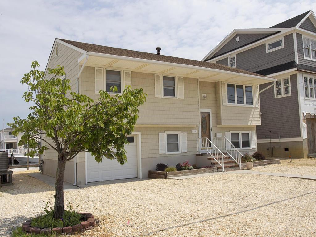 Lavallette NJ  Lagoonfront Vacation Rental  updated on 2026-09-16 06:24:51