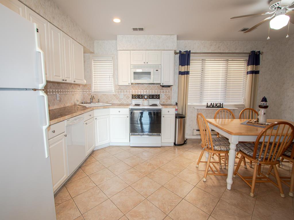 Lavallette NJ  Middleblock Vacation Rental 151006