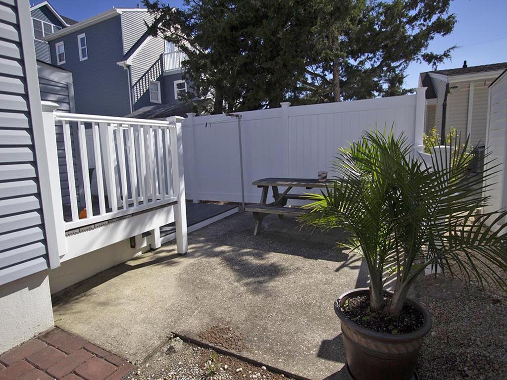 Ortley Beach NJ  Middleblock Vacation Rental 143102