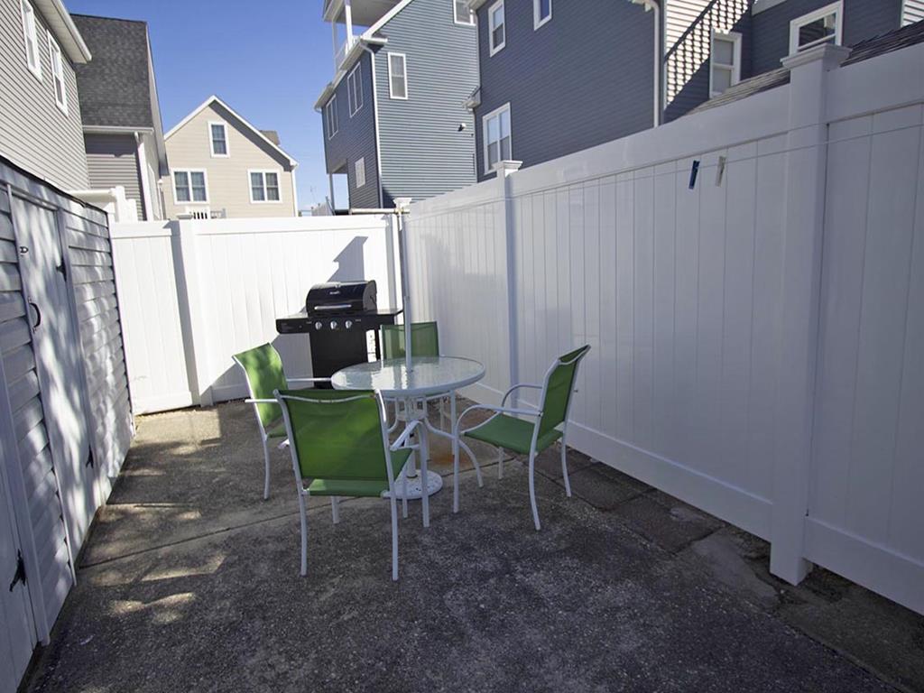 Ortley Beach NJ  Middleblock Vacation Rental 143102