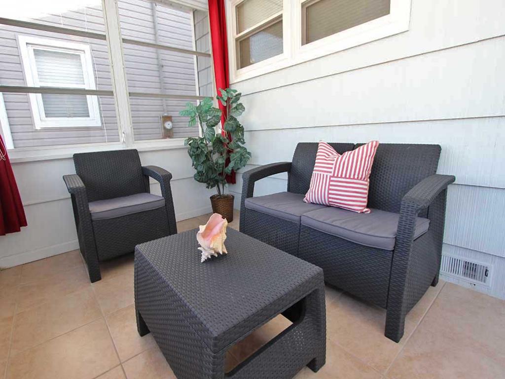 Ortley Beach NJ  Middleblock Vacation Rental 143102