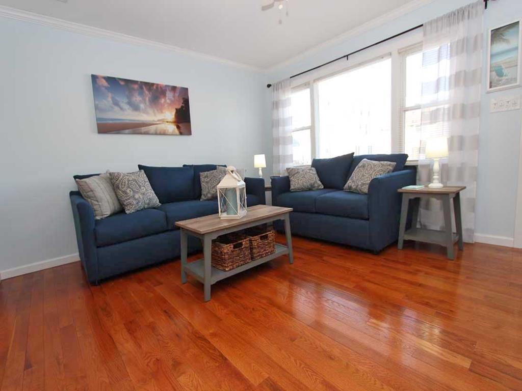 Ortley Beach NJ  Middleblock Vacation Rental 143102