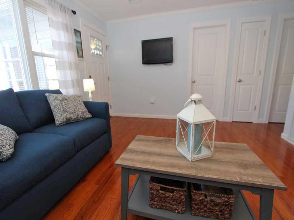 Ortley Beach NJ  Middleblock Vacation Rental 143102