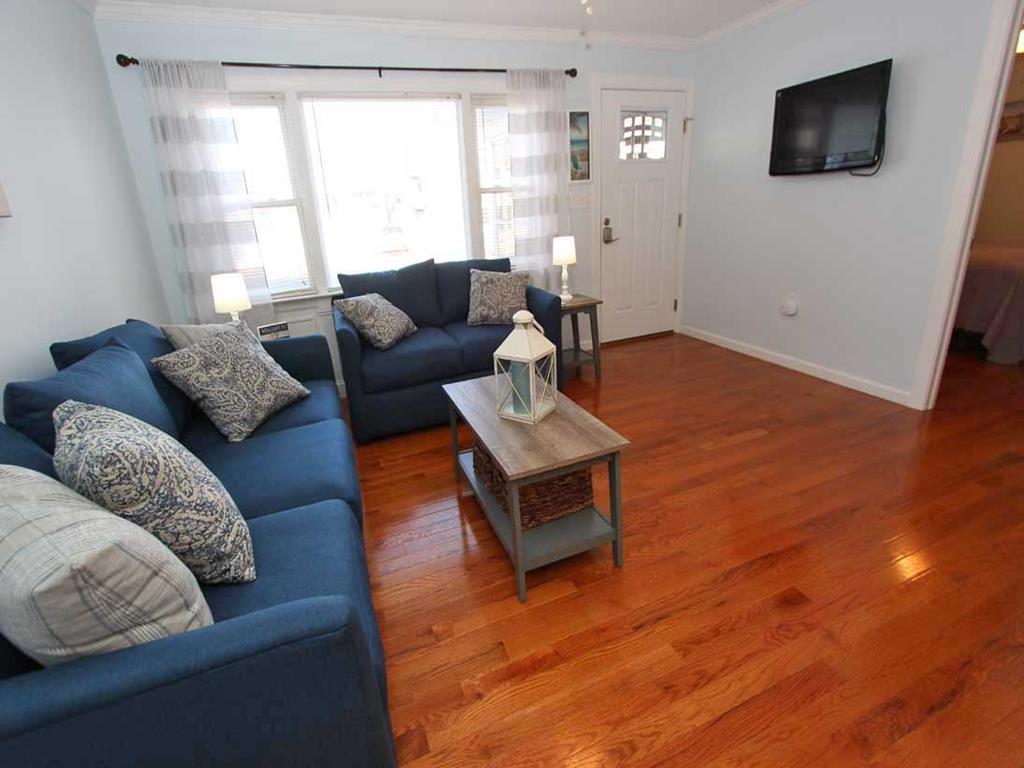 Ortley Beach NJ  Middleblock Vacation Rental 143102