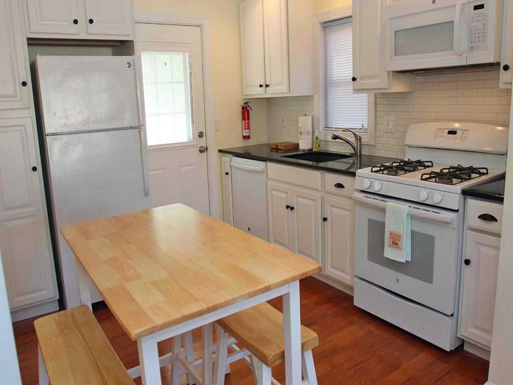Ortley Beach NJ  Middleblock Vacation Rental 143102