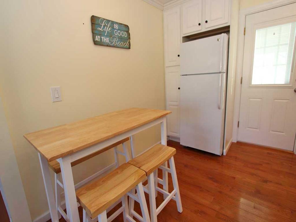 Ortley Beach NJ  Middleblock Vacation Rental 143102