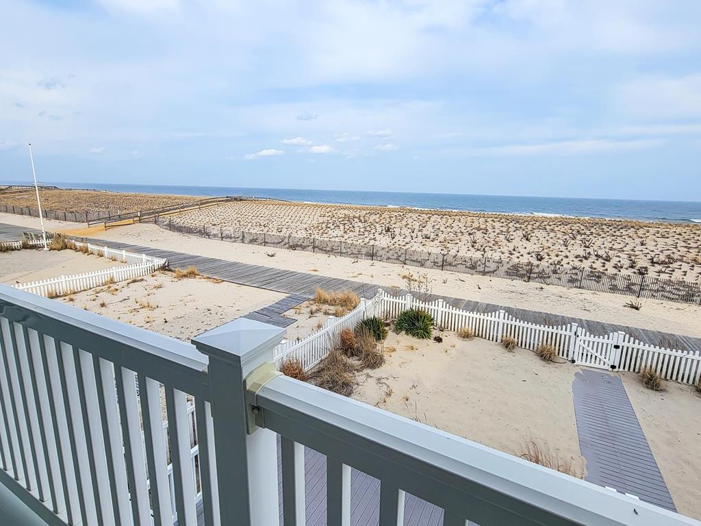 Lavallette NJ  Oceanfront Vacation Rental 151904