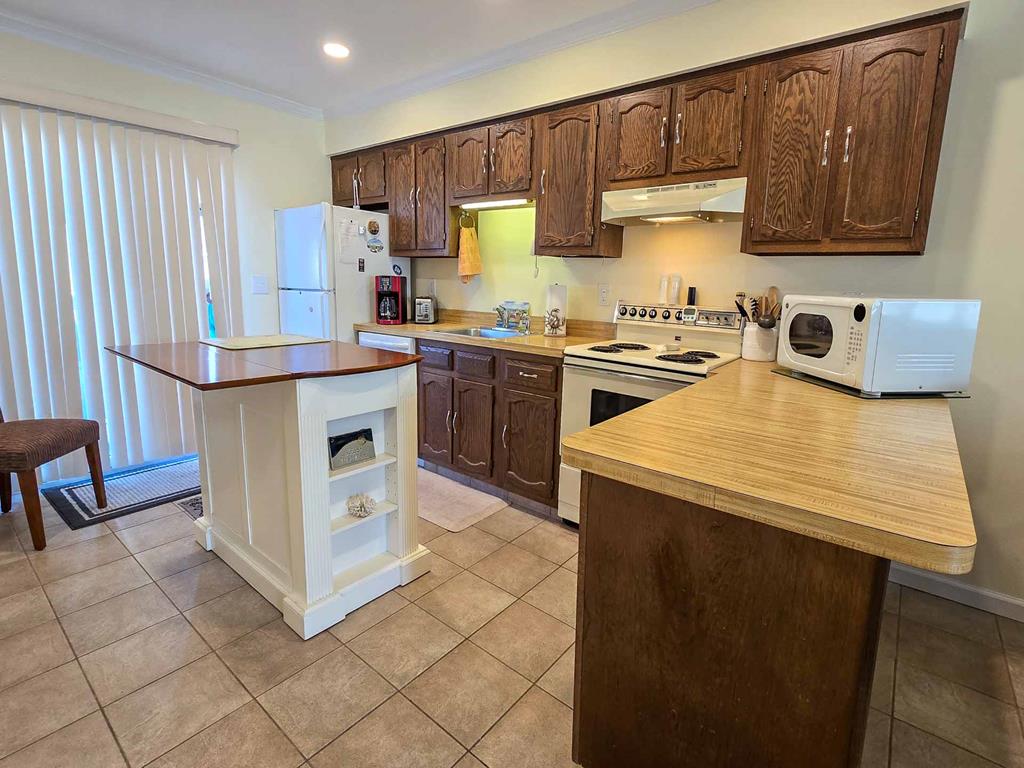 Sunset Manor NJ  Oceanside Vacation Rental 144265