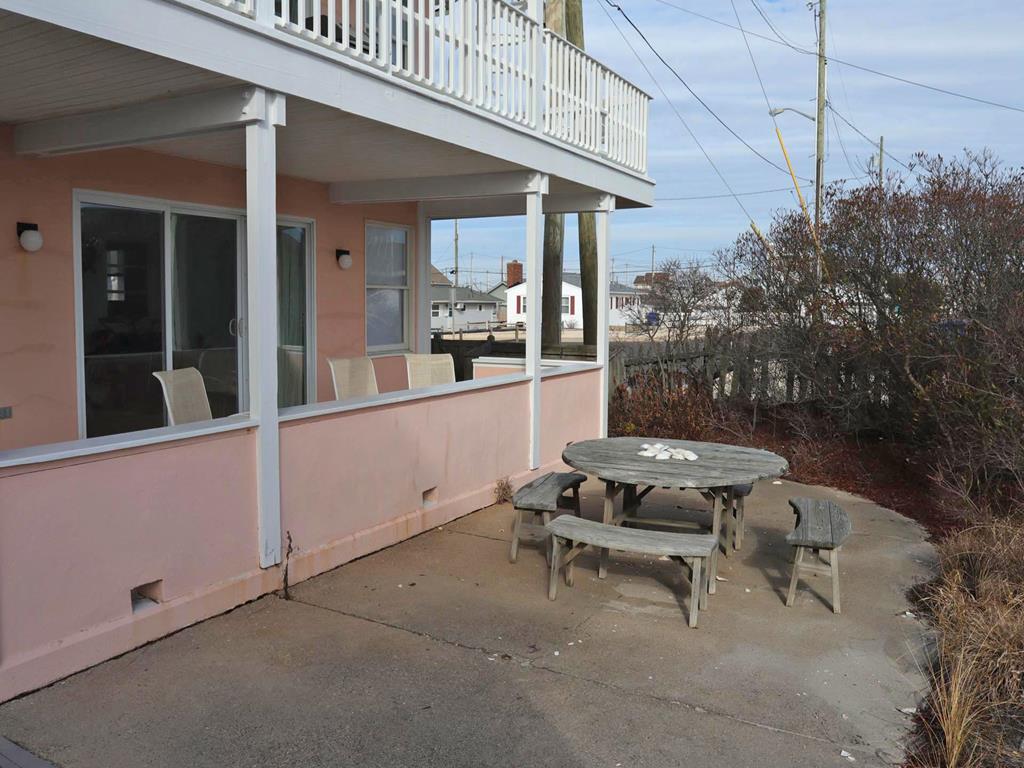 Sunset Manor NJ  Oceanfront Vacation Rental  updated on 2026-09-14 21:07:33
