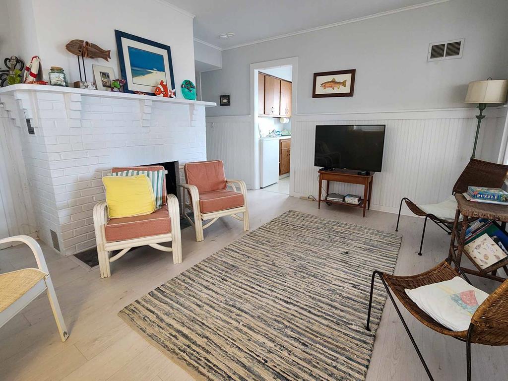 Sunset Manor NJ  Oceanfront Vacation Rental 145187