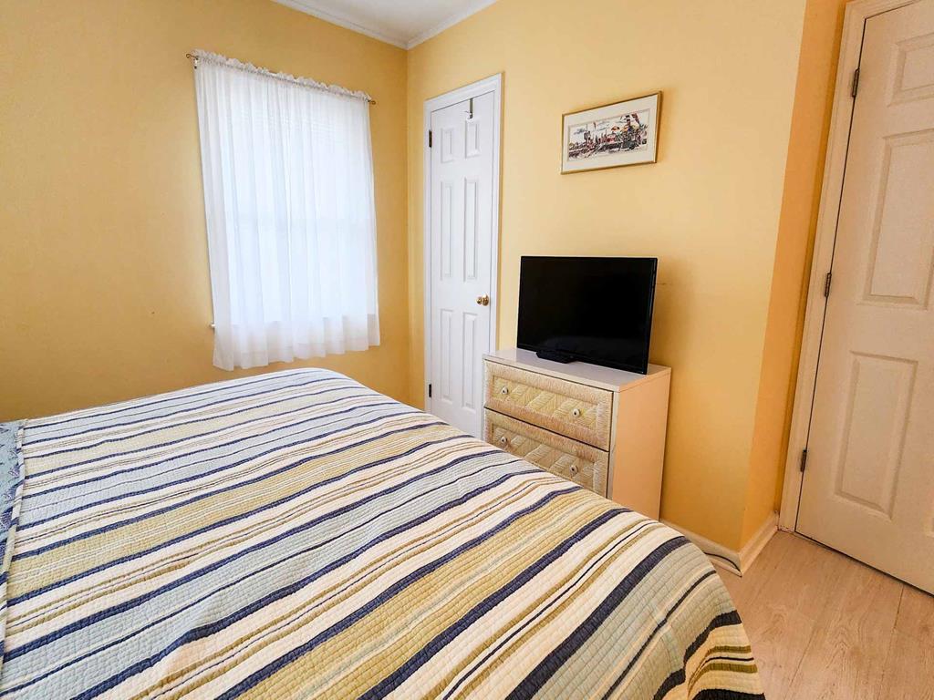 Sunset Manor NJ  Oceanfront Vacation Rental 145187
