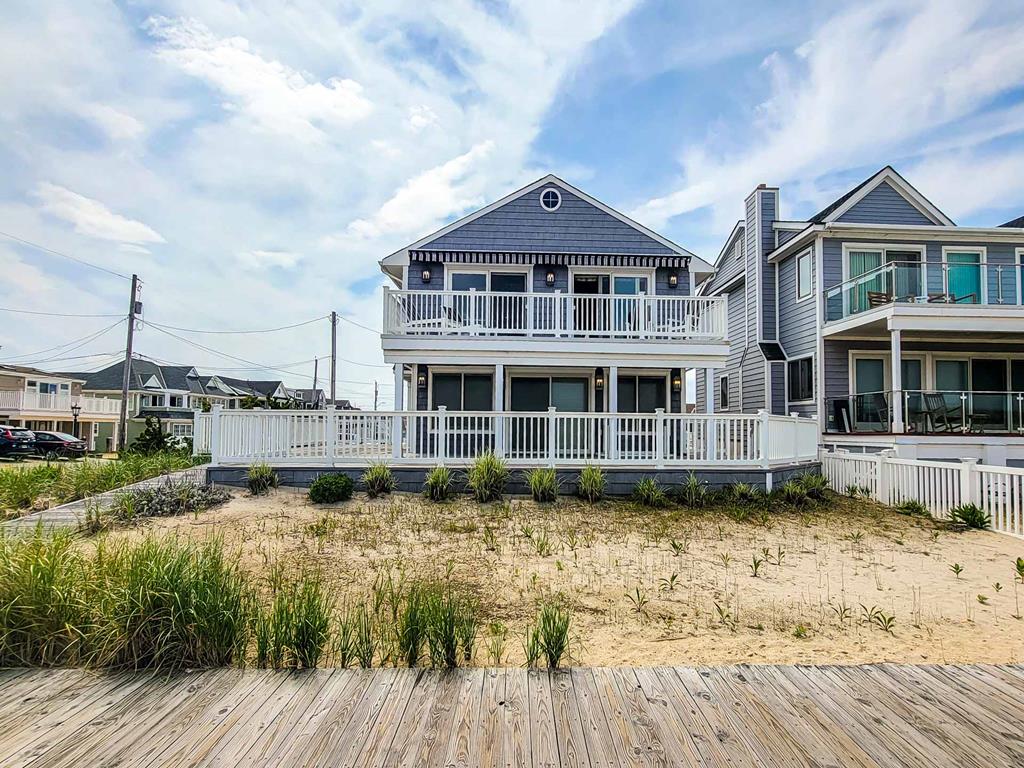Lavallette NJ  Oceanfront Vacation Rental  updated on 2026-09-14 14:31:37