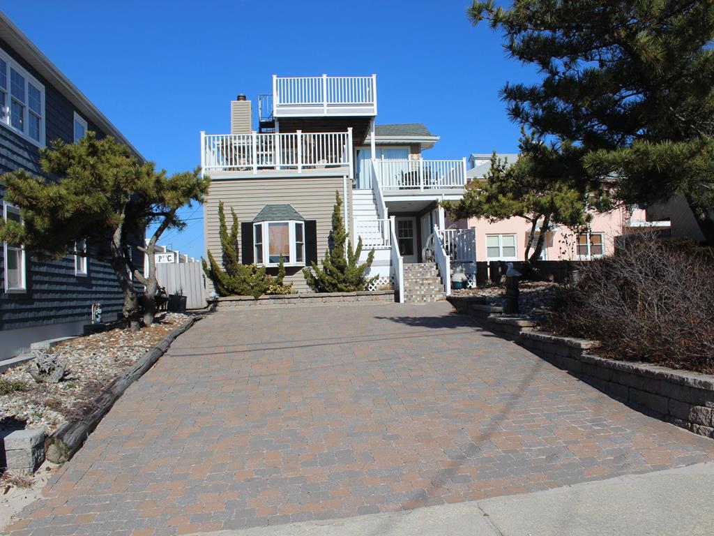 Sunset Manor NJ  Oceanside Vacation Rental  updated on 2026-09-14 10:58:45