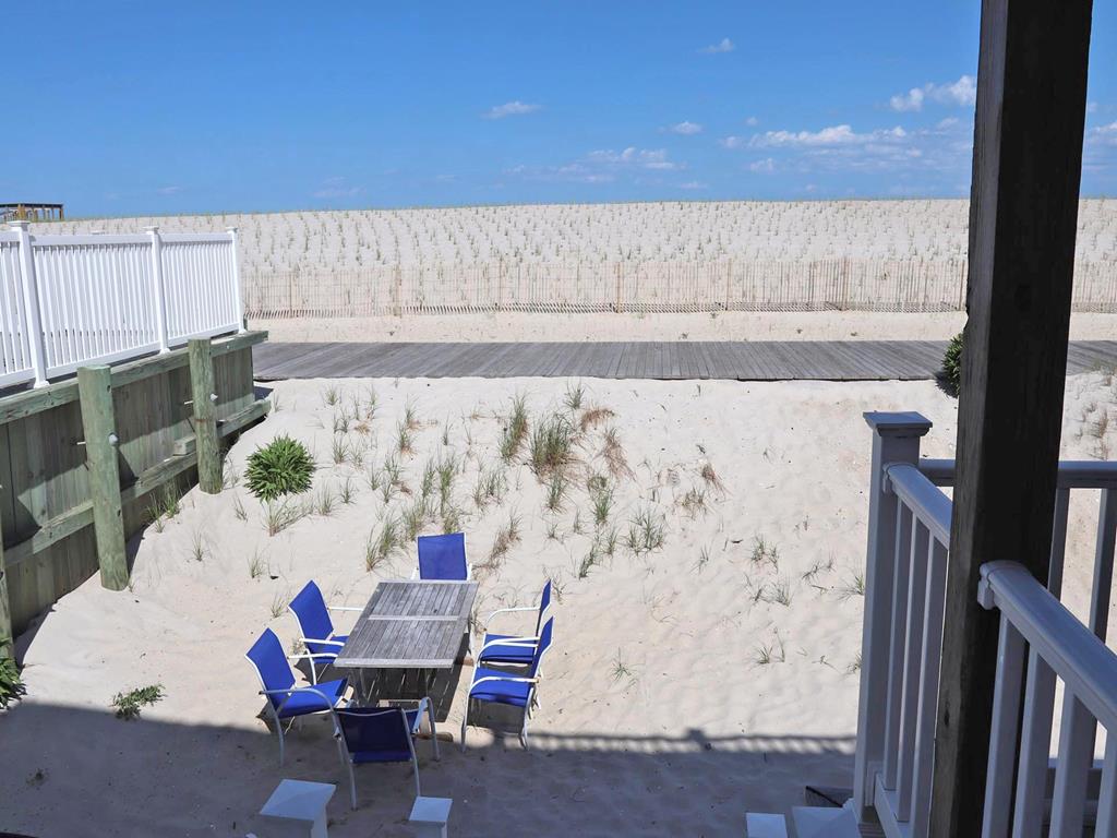 Lavallette NJ  Oceanfront Vacation Rental 143117