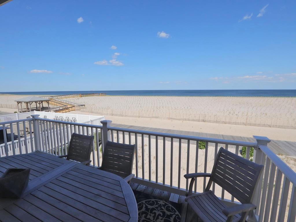 Lavallette NJ  Oceanfront Vacation Rental 143118