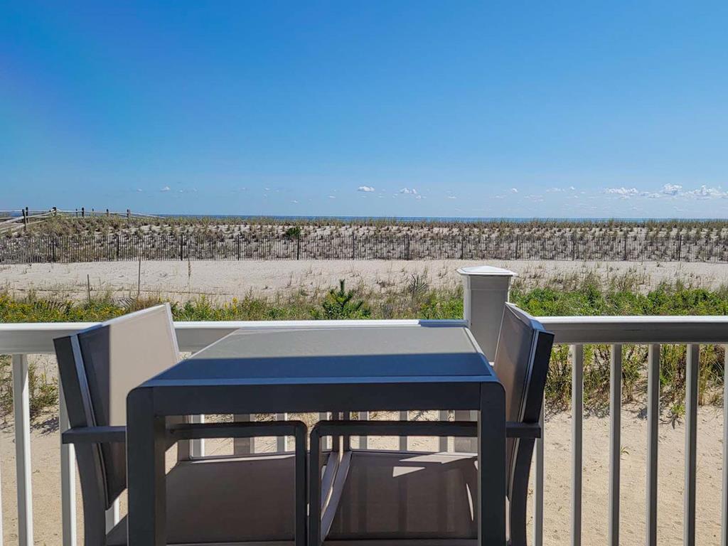 Ortley Beach NJ  Oceanfront Vacation Rental 147295