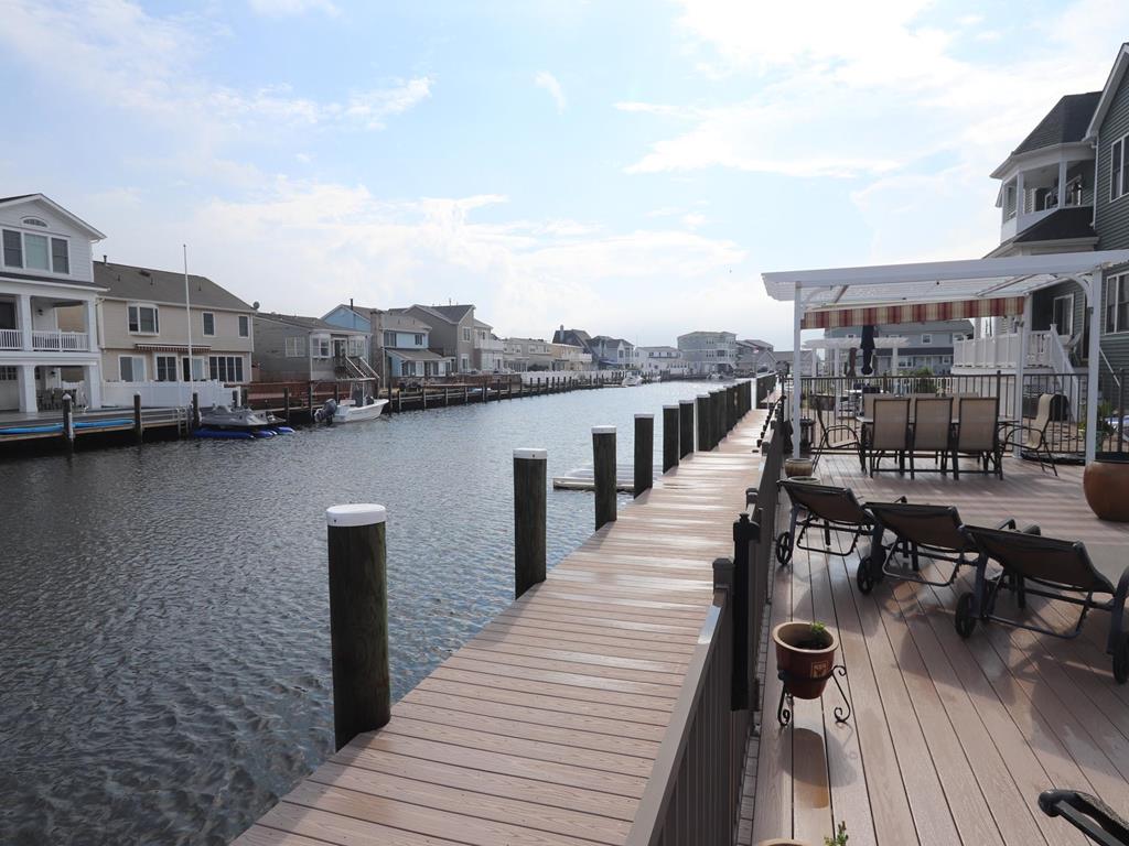 Lavallette NJ  Lagoonfront Vacation Rental  updated on 2026-09-15 05:24:12