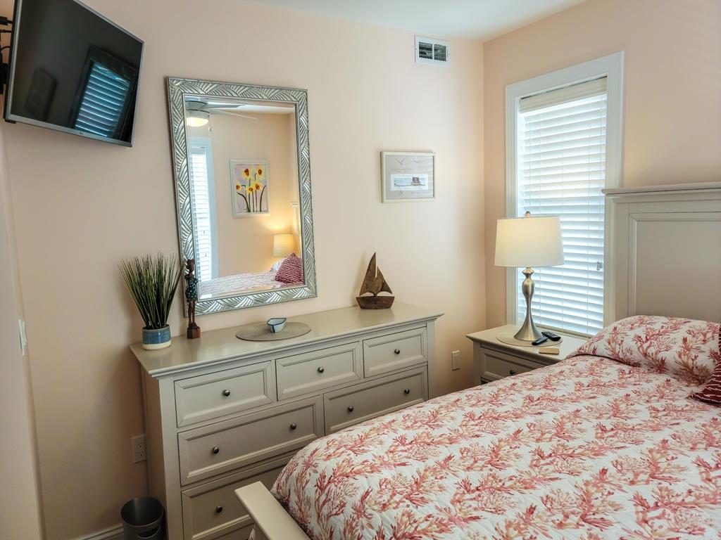 Ortley Beach NJ  Waterfront Vacation Rental 143159