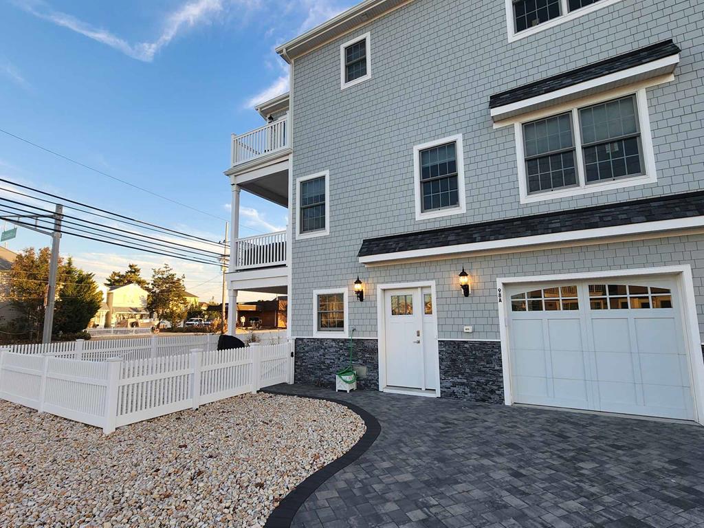 Lavallette NJ  Middleblock Vacation Rental  updated on 2026-09-14 18:53:02