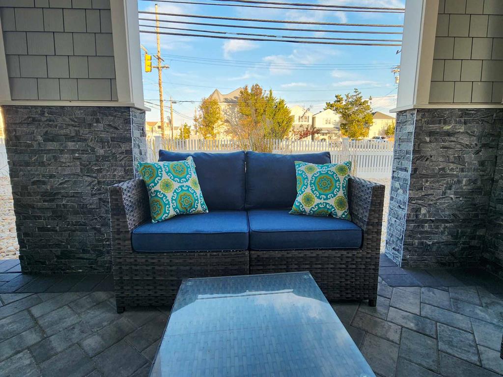 Lavallette NJ  Middleblock Vacation Rental  updated on 2026-09-14 18:53:02