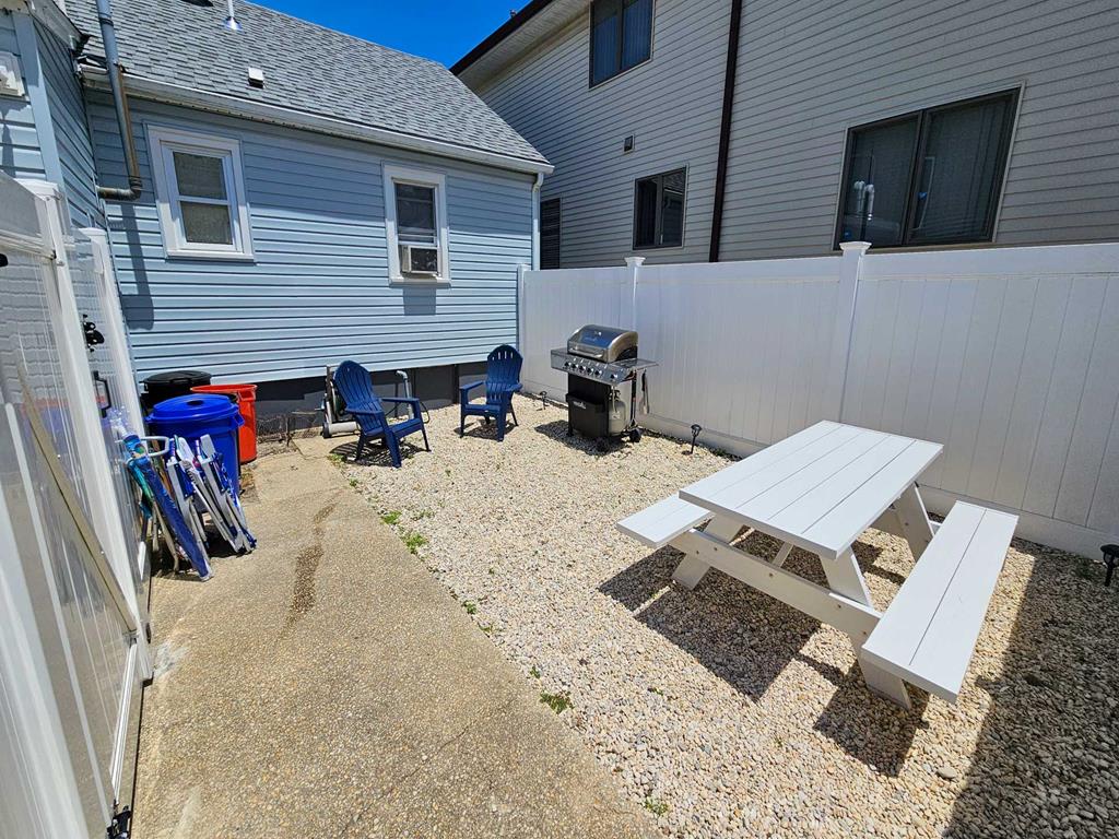 Seaside Heights NJ  Middleblock Vacation Rental 160093
