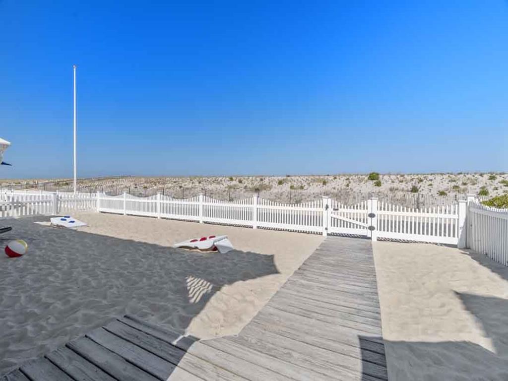 Lavallette NJ  Oceanfront Vacation Rental 160490