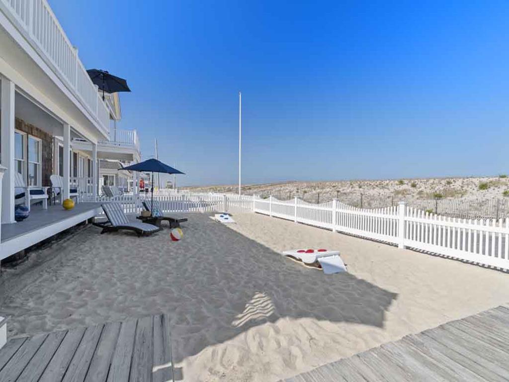 Lavallette NJ  Oceanfront Vacation Rental 160490