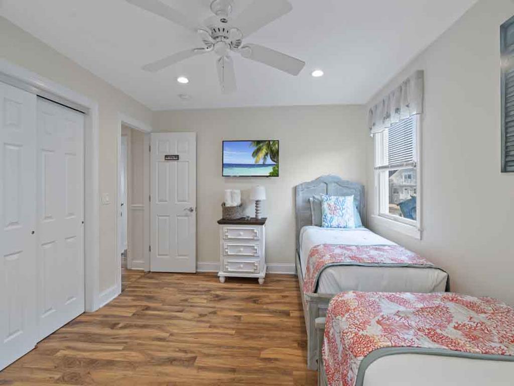 Lavallette NJ  Oceanfront Vacation Rental 160490