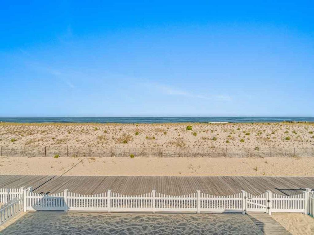 Lavallette NJ  Oceanfront Vacation Rental 160518