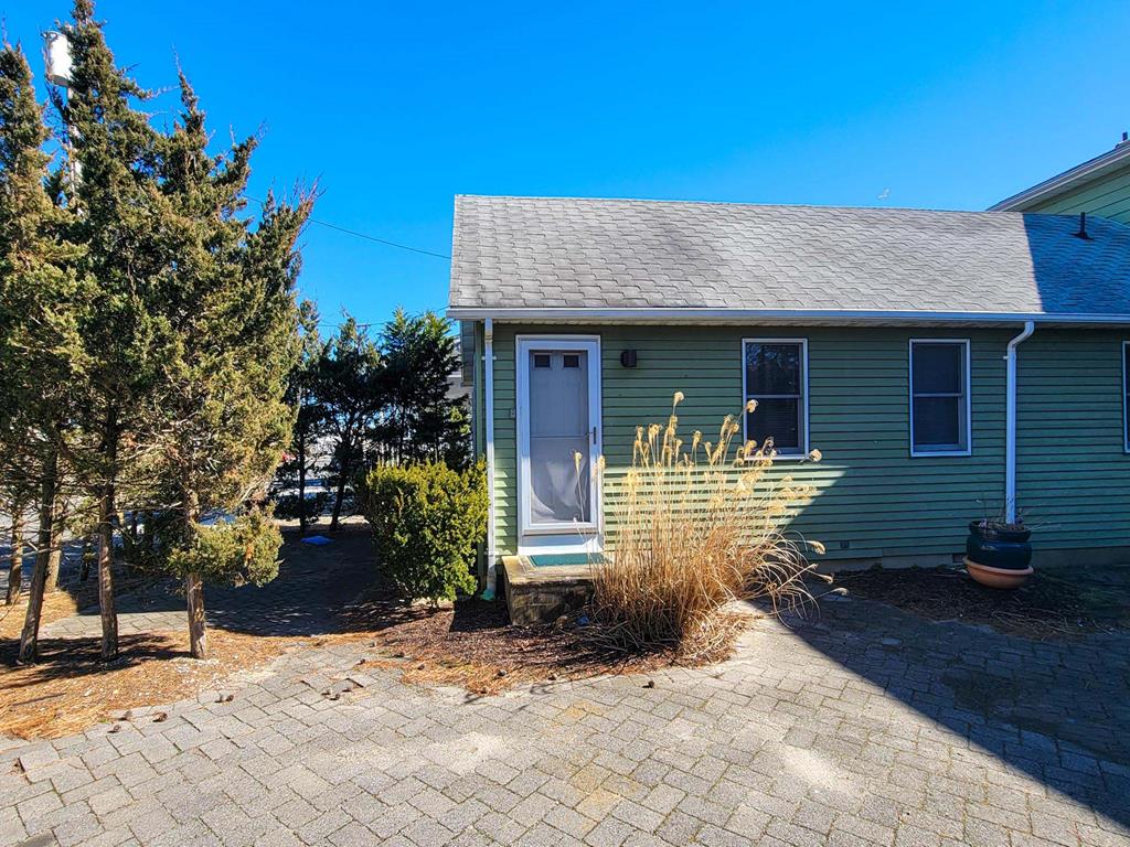 Lavallette NJ  Middleblock Vacation Rental  updated on 2026-09-14 18:53:58
