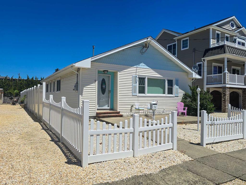 West Point Island NJ  Bayside Vacation Rental 159818