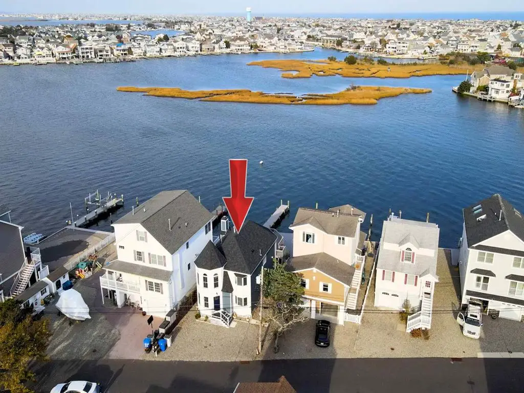 ortley-beach-nj-bayfront-vacation-rental-160591-2214901402-6