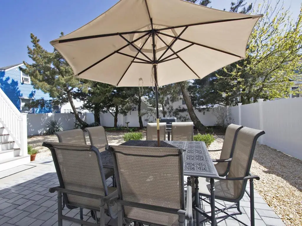 lavallette-nj-middleblock-vacation-rental-142918-2216622229-30
