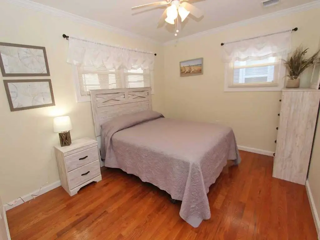 ortley-beach-nj-middleblock-vacation-rental-143102-2186587413-22
