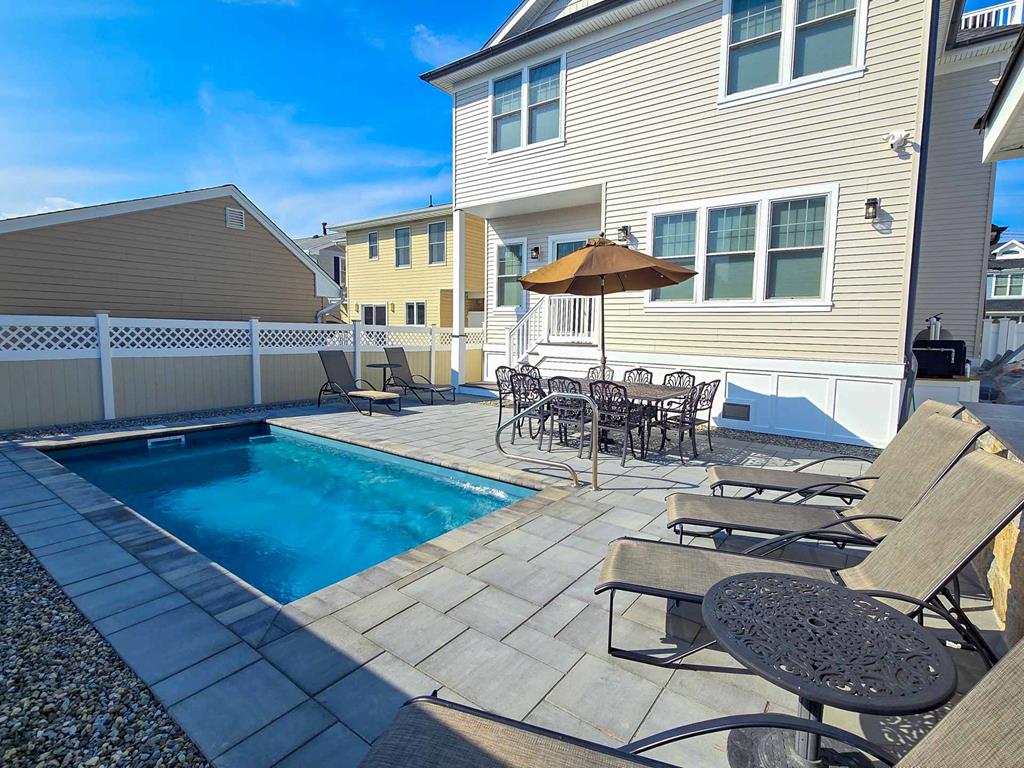 Lavallette NJ  Oceanside Vacation Rental  updated on 2026-09-14 15:31:03