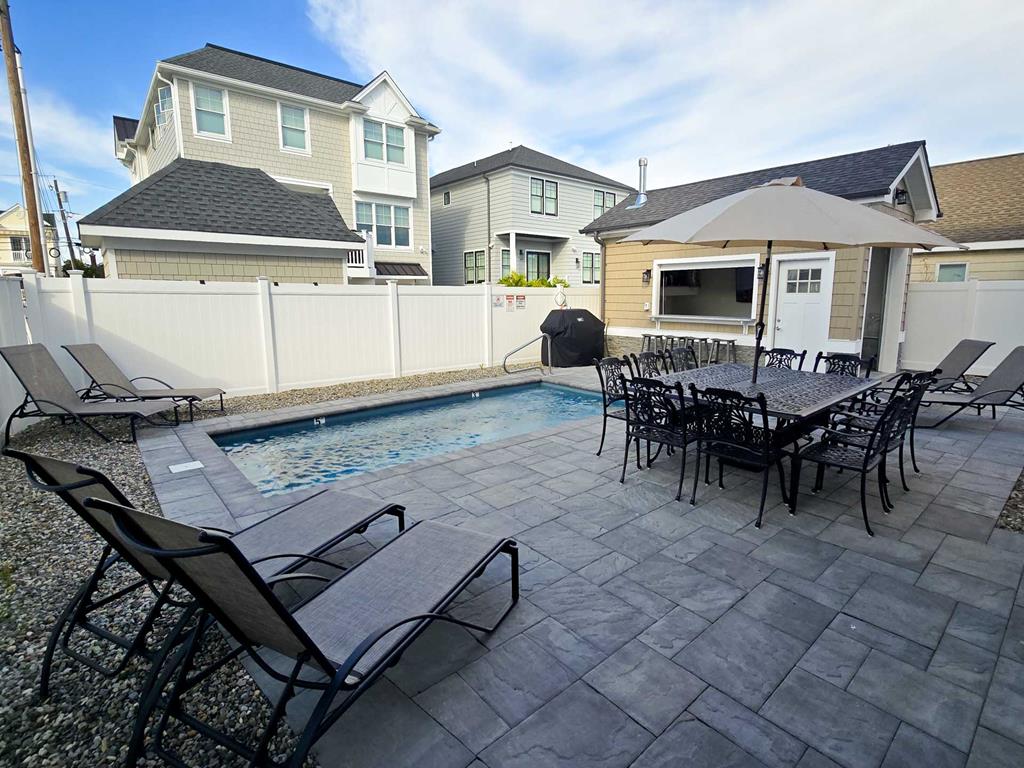 Lavallette NJ  Oceanside Vacation Rental  updated on 2026-10-07 19:10:05