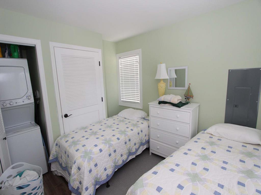 Ortley Beach NJ  Middleblock Vacation Rental 142919