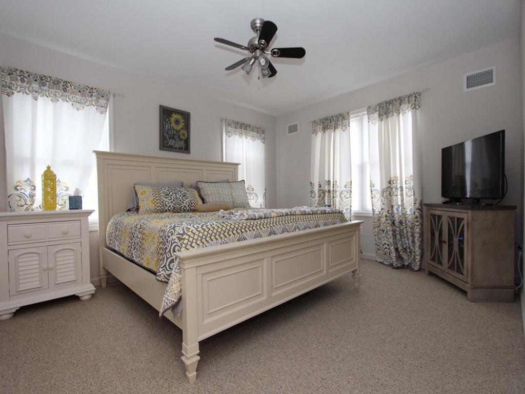Ortley Beach NJ  Middleblock Vacation Rental 143042