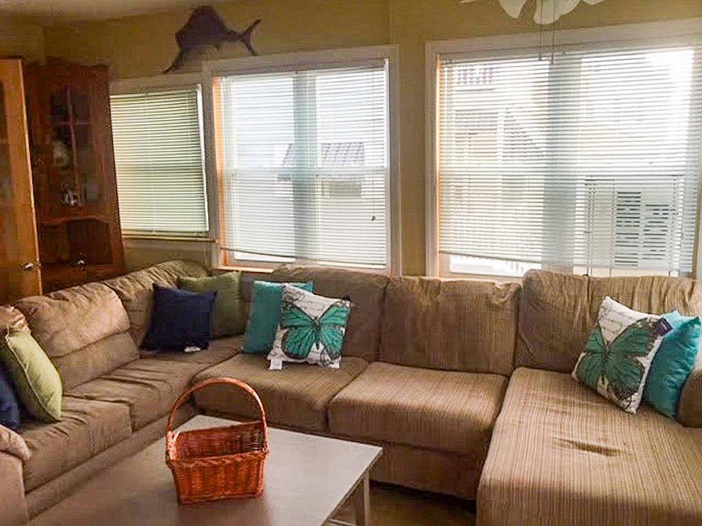 Seaside Park NJ  Middleblock Vacation Rental  updated on 2026-09-14 10:49:50