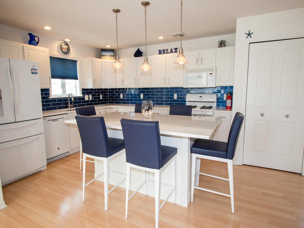 Sunset Manor NJ  Middleblock Vacation Rental 150916