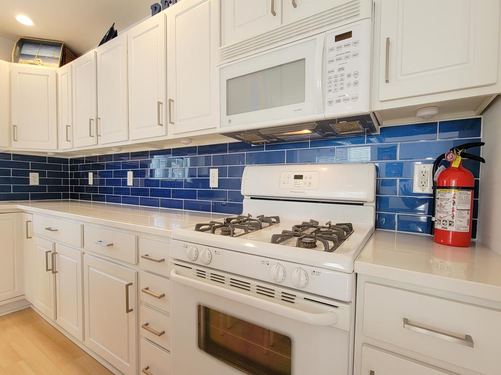 Sunset Manor NJ  Middleblock Vacation Rental 150916