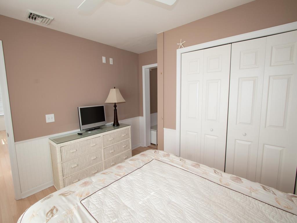 Sunset Manor NJ  Middleblock Vacation Rental 150916