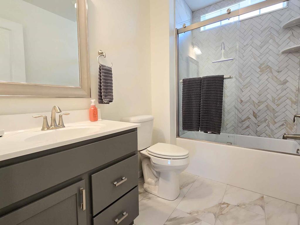 Ortley Beach NJ  Middleblock Vacation Rental 160794