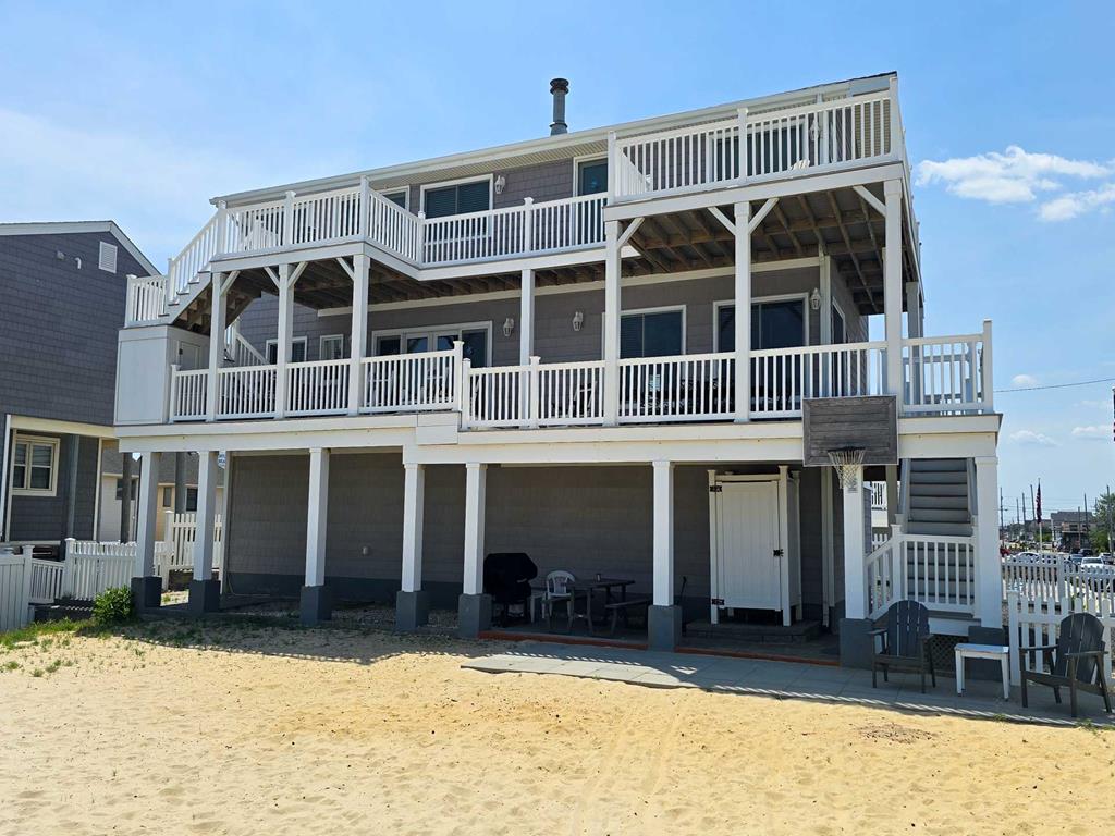Lavallette NJ  Oceanfront Vacation Rental  updated on 2026-09-16 04:56:40