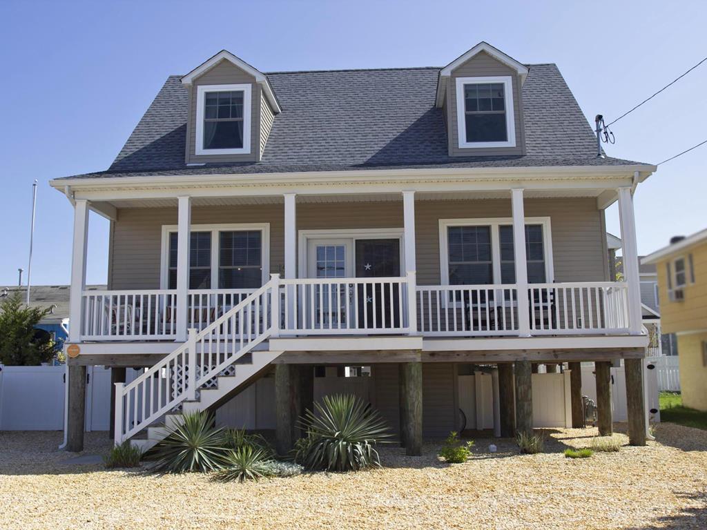 Lavallette NJ  Middleblock Vacation Rental  updated on 2026-09-16 06:23:43