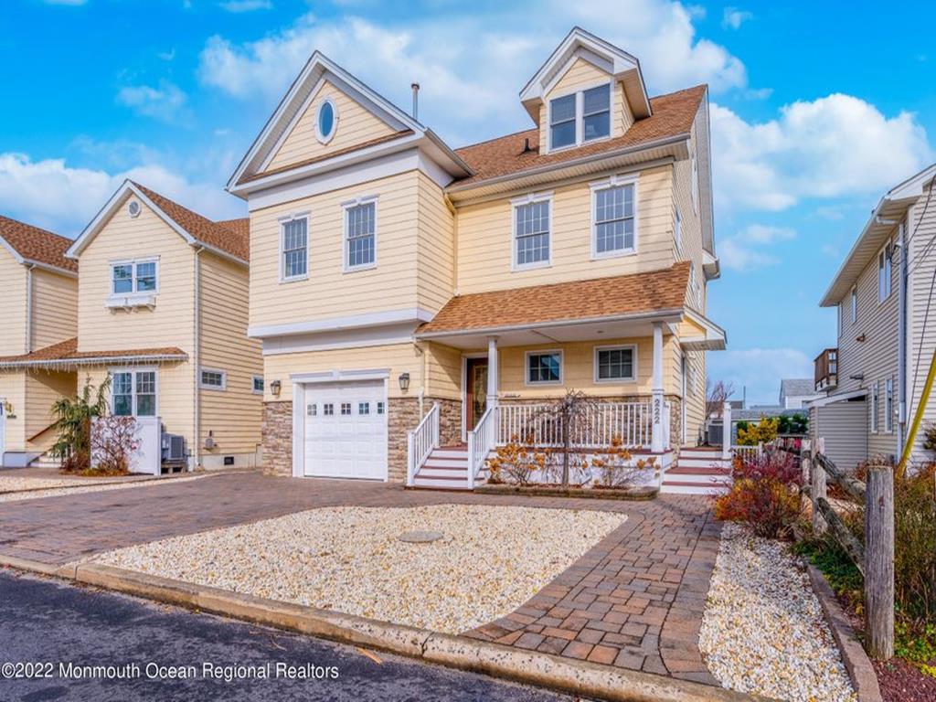 Monterey Beach NJ  Lagoonfront Vacation Rental  updated on 2026-09-14 14:31:37